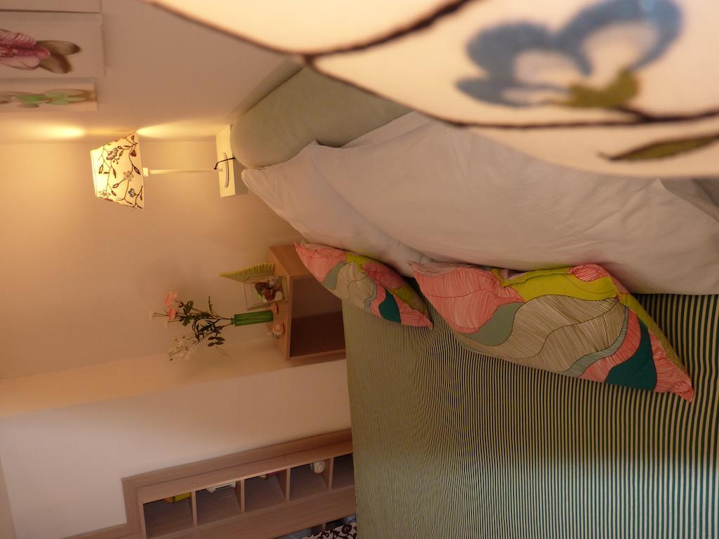 Casa Di Erminia Bed & Breakfast Napoli Ngoại thất bức ảnh