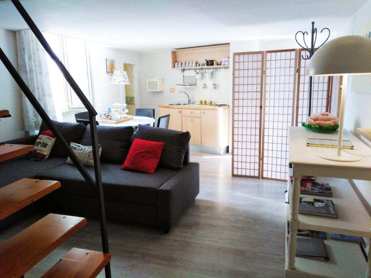 Casa Di Erminia Bed & Breakfast Napoli Ngoại thất bức ảnh