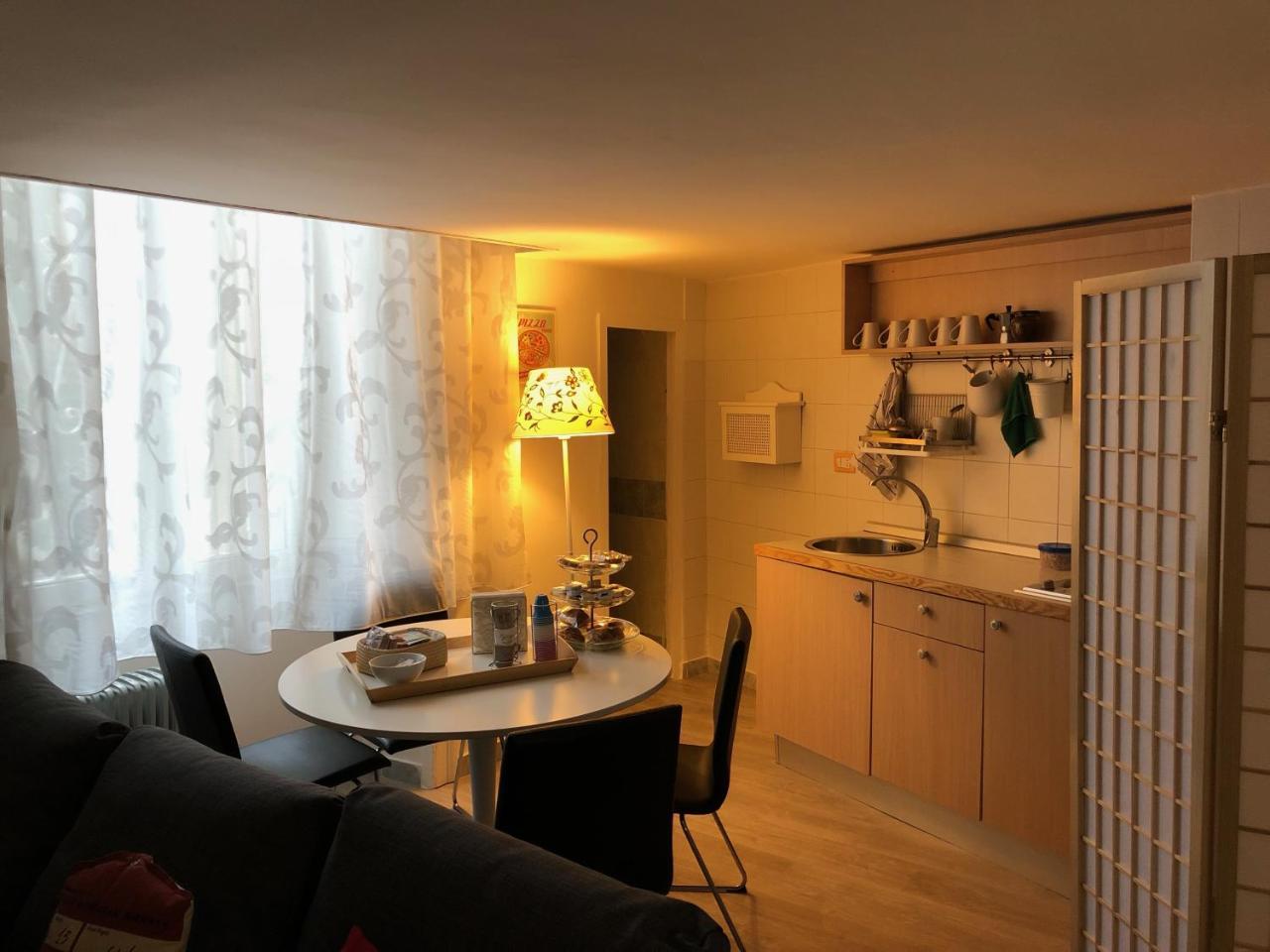 Casa Di Erminia Bed & Breakfast Napoli Ngoại thất bức ảnh